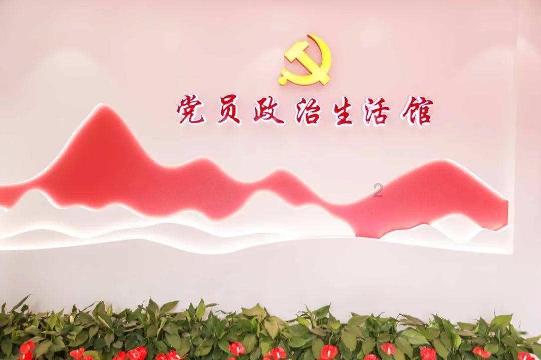 相扑选手大跳跃
